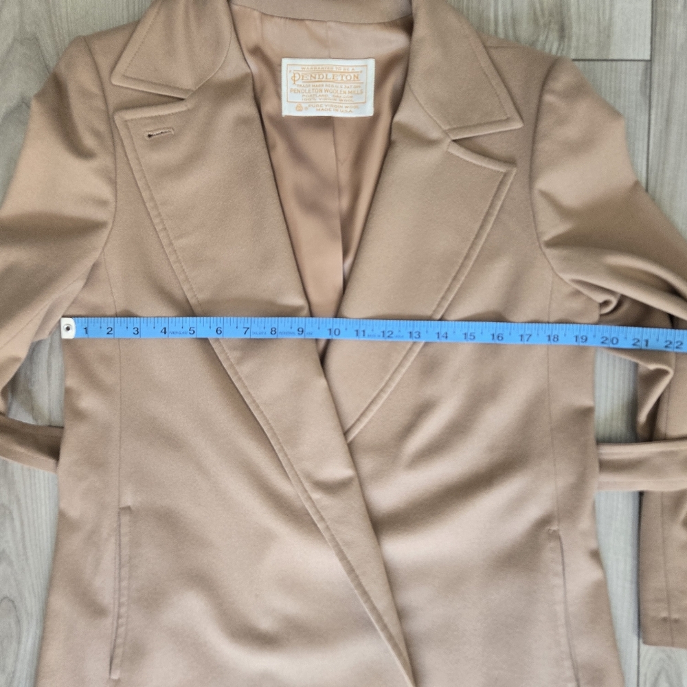 Vintage Pendelton Long Overcoat 100% Wool. (R12) - Picture 16 of 16